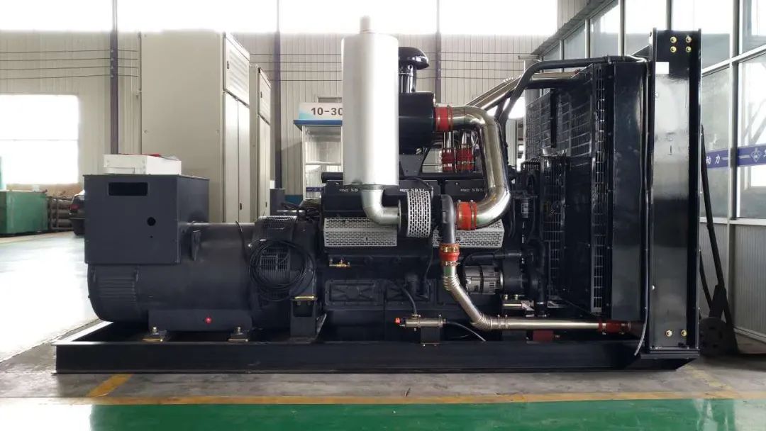 為什么并聯(lián)柴油發(fā)電機(jī)在備用電源系統(tǒng)中越來越受歡迎？如何實(shí)現(xiàn)并聯(lián)呢？